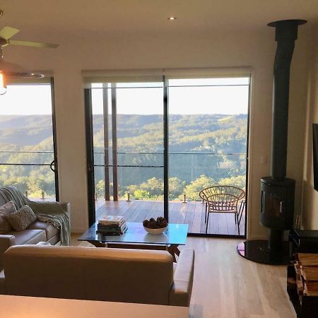 Scandinavian Cabin - Maleny - One Bedroom ภายนอก รูปภาพ